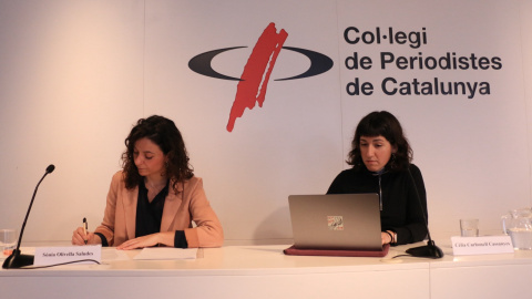 L'especialista en Pegasus d’Irídia, Cèlia Carbonell, i la coordinadora de litigis d’Irídia, Sònia Olivella Saludes L'especialista en Pegasus d’Irídia, Cèlia Carbonell, i la coordinadora de litigis d’Irídia, Sònia Olivella Saludes