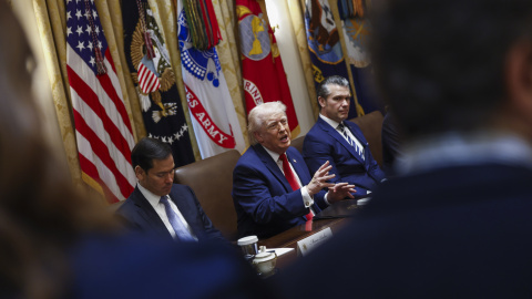 El presidente de los EEUU, Donald Trump, durante la reunión con su gabinete celebrada este 26 de marzo.