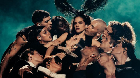 rosalia-lux-tour-madrid Rosalía interpretando Berghain