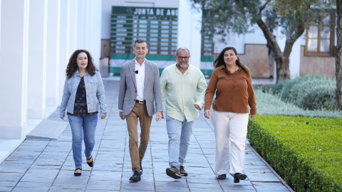 El candidato del partido de coalición Por Andalucia, Antonio Maillo, durante la ruedas de prensa en el Parlamento de Andalucía, a 24 de marzo de 2026 en Sevilla. El candidato del partido de coalición Por Andalucia, Antonio Maillo, durante la ruedas de prensa en el Parlamento de Andalucía, a 24 de marzo de 2026 en Sevilla.