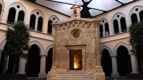 Imatge d'arxiu del claustre de l'antic seminari de Tarragona.