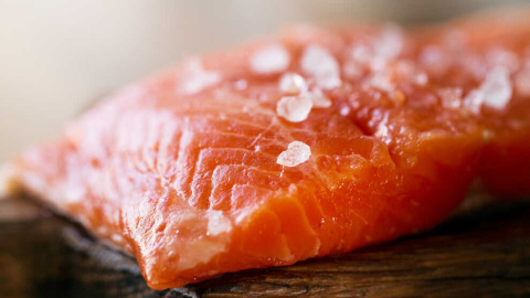 Si tienes salmón ahumado en casa... cuidado: Retiran varios lotes por presencia de Listeria Si tienes salmón ahumado en casa... cuidado: Retiran varios lotes por presencia de Listeria
