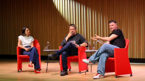 Irene Montero, Xavier Domènech y Gabriel Rufián en el acto celebrado en Barcelona para debatir sobre el futuro de las izquierdas.