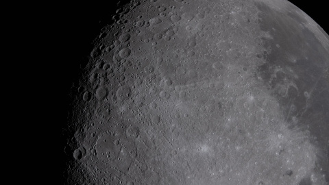 Imagen de la cara oculta de la Luna vista desde Artemis II. Imagen de la cara oculta de la Luna vista desde Artemis II.