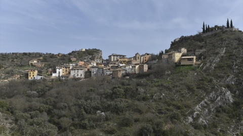 Foto de archivo de un municipio en el Pirineo aragonés.