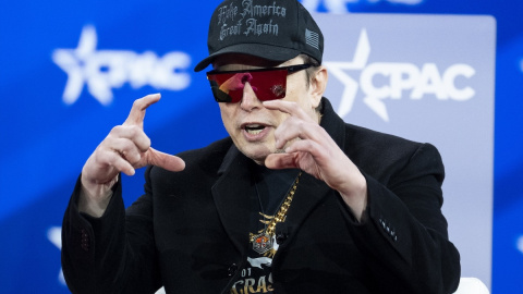 Elon Musk, dueño de X, durante una conferencia.