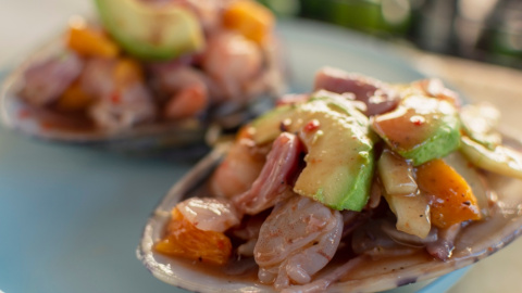 Ceviche de almejones.