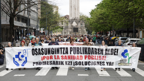 Manifestación por la sanidad pública en Bilbao, este sábado. Manifestación por la sanidad pública en Bilbao, este sábado.