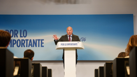 El secretario general del Partido Popular, Miguel Tellado, durante la rueda de prensa posterior al Comité de Dirección del PP, a 20 de abril de 2026, en Madrid (España).