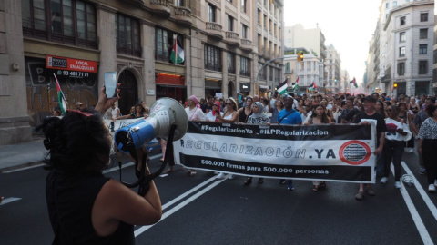 Una manifestación de la plataforma Regularización Ya
