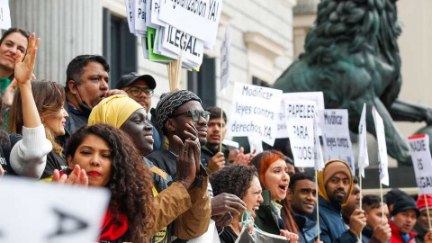 ¿Regularización de inmigrantes? Sí, por favor
