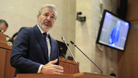 El presidente del PP de Aragón, Jorge Azcón, durante la segunda sesión de debate investidura del Parlamento aragonés este miércoles