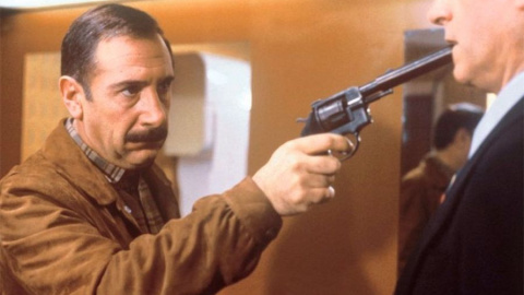 Alfredo Landa es el protagonista de 'El crack'. Alfredo Landa es el protagonista de 'El crack'.