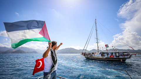 Imagen de la salida de la Global Sumud Flotilla desde Marmaris, Turquía, zarpando hacia Gaza. Imagen de la salida de la Global Sumud Flotilla desde Marmaris, Turquía, zarpando hacia Gaza.