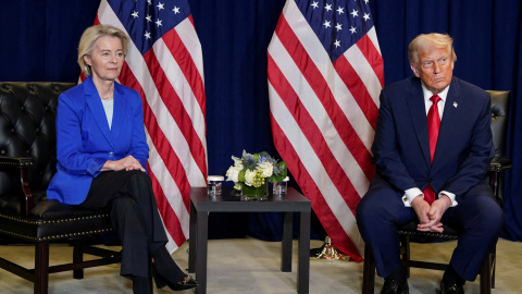 Von der Leyen y Trump La presidenta de la Comisión Europea, Ursula von der Leyen, durante una reunión con el presidente de EEUU, Donald Trump.