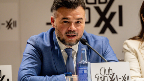 El portavoz de ERC en el Congreso, Gabriel Rufián, durante un coloquio organizado por el Club Siglo XXI, en Madrid. El portavoz de ERC en el Congreso, Gabriel Rufián, durante un coloquio organizado por el Club Siglo XXI, en Madrid.