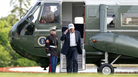 USA monta un despliegue aeronaval contra Cuba