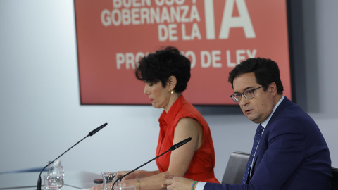 El ministro para la Transformación Digital y de la Función Pública, Óscar López, durante la rueda de prensa convocada tras la reunión semanal del Consejo de Ministros. El ministro para la Transformación Digital y de la Función Pública, Óscar López, durante la rueda de prensa convocada tras la reunión semanal del Consejo de Ministros.