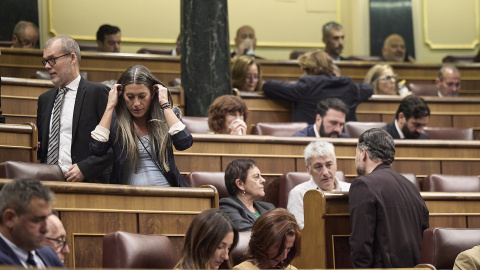 Diputados de ERC, EH Bildu y Junts per Catalunya, en un pleno del Congreso en 2025.