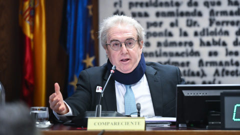 Pedro Martín Molina, este jueves en el Senado. Pedro Martín Molina, este jueves en el Senado.