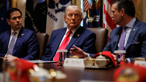 El presidente estadounidense, Donald Trump, escucha al secretario de Estado, Marco Rubio, en una reunión en la Casa Blanca, a 27 de mayo de 2026. El presidente estadounidense, Donald Trump, escucha al secretario de Estado, Marco Rubio, en una reunión en la Casa Blanca, a 27 de mayo de 2026.