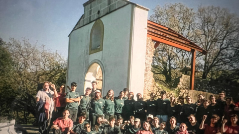 Participantes en una de las expediciones de 'Ruta al Exilio'