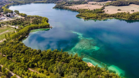Imagen aérea del lago de Banyoles. Imagen aérea del lago de Banyoles.