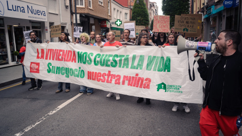 La lucha por el derecho a la vivienda toma las calles de Xixón La lucha por el derecho a la vivienda toma las calles de Xixón