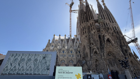 Espai on es trobaran les autoritats que assisteixin a la benedicció de la Torre de Jesús de la Sagrada Família Espai on es trobaran les autoritats que assisteixin a la benedicció de la Torre de Jesús de la Sagrada Família
