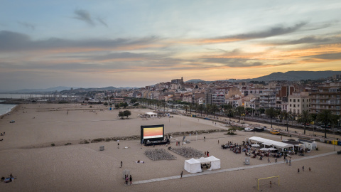 Projecció a la platja Ocata d'un film durant el festival lasal en l'edició passada Projecció a la platja Ocata d'un film durant el festival lasal en l'edició passada