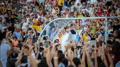 El papa Lleó XIV en la seva arribada a l'Estadi Olímpic Lluís Companys de Barcelona. El papa Lleó XIV en la seva arribada a l'Estadi Olímpic Lluís Companys de Barcelona.