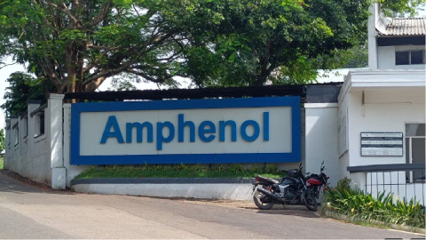 Amphenol Amphenol es una de las grandes compañías indias que exportan componentes del automóvil a empresas europeas.
