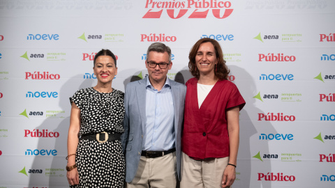Manuel Rico recibe a Sira Rego y Mónica García. Manuel Rico recibe a Sira Rego y Mónica García