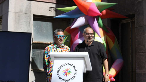 "Dar vida a cosas que ya no la tienen ": el 'Museo del Kolor' de Okuda revivirá el Palacio de Cortiguera con talleres, actividades y su colección permanente