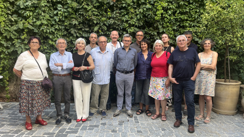 Manuel Rico, junto con socias y socios en Sevilla.