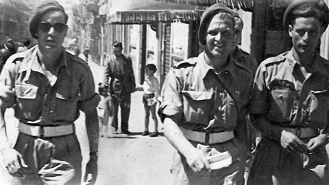 Rafael Ramos (izda.) y Francisco Gerónimo (dcha.), en Roma en 1945.
