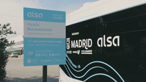 Parada informativa del autobús autónomo en Mercamadrid Parada informativa del autobús autónomo en Mercamadrid.