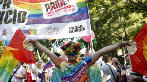 Un asistente al Orgullo, en Madrid, este sábado. Un asistente al Orgullo, en Madrid, este sábado.