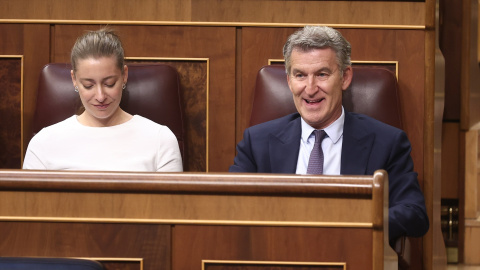 La portavoz del PP en el Congreso, Ester Muñoz, y el presidente del PP, Alberto Núñez Feijóo. La portavoz del PP en el Congreso, Ester Muñoz, y el presidente del PP, Alberto Núñez Feijóo.