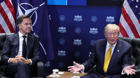 El presidente de EEUU, Donald Trump, junto al secretario general de la OTAN Mark Rutte este miércoles en Ankara (Turquía) El presidente de EEUU, Donald Trump, junto al secretario general de la OTAN Mark Rutte este miércoles en Ankara (Turquía)