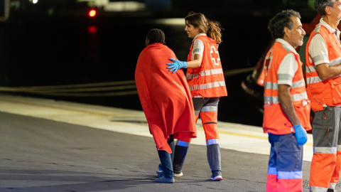 Personas rescatadas en alta mar por Salvamento Marítimo, a 10 de septiembre de 2024, en Lanzarote.