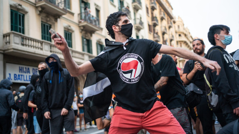 Manifestante antifascista, imagen de archivo. Manifestante antifascista, imagen de archivo.