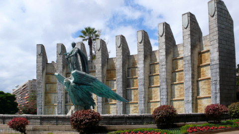Monumento a Franco