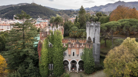 El Castillo de Ocharán de Castro Urdiales sale a la venta por 6,5 millones y ya atrae a los primeros compradores