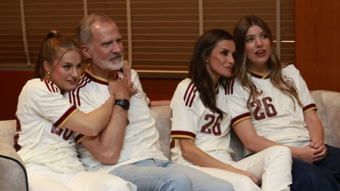 La familia real viendo la semifinal del Mundial de fútbol. La familia real viendo la semifinal del Mundial de fútbol.