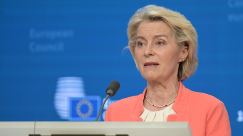 La presidenta de la Comisión Europea, Ursula von der Leyen, interviene durante una rueda de prensa tras las deliberaciones de la cumbre de la UE el pasado 19 de junio. La presidenta de la Comisión Europea, Ursula von der Leyen, interviene durante una rueda de prensa tras las deliberaciones de la cumbre de la UE el pasado 19 de junio.