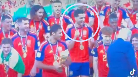Mikel Merino Mikel Merino se mofa de Trump tras ganar el Mundial.