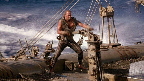 Imagen de la película 'Waterworld'. Imagen de la película 'Waterworld'.