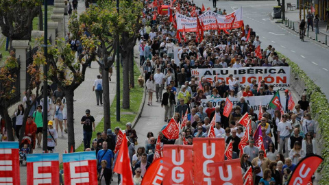 Solo la fuerte movilización de la izquierda política y social podrá parar a las derechas