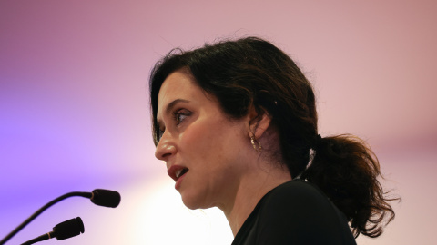 La presidenta de la Comunidad de Madrid, Isabel Díaz Ayuso, participa en la I convención ideológica de NNGG de Madrid, en Las Rozas, a 15 de noviembre de 2025, en Las Rozas, Madrid (España). Nuevas Generaciones del PP de Madrid celebran su primera convenc (La presidenta de la Comunidad de Madrid, Isabel Díaz Ayuso, participa en la I convención ideológica de NNGG de Madrid, en Las Rozas, a 15 de noviembre de 2025, en Las Rozas, Madrid (España).